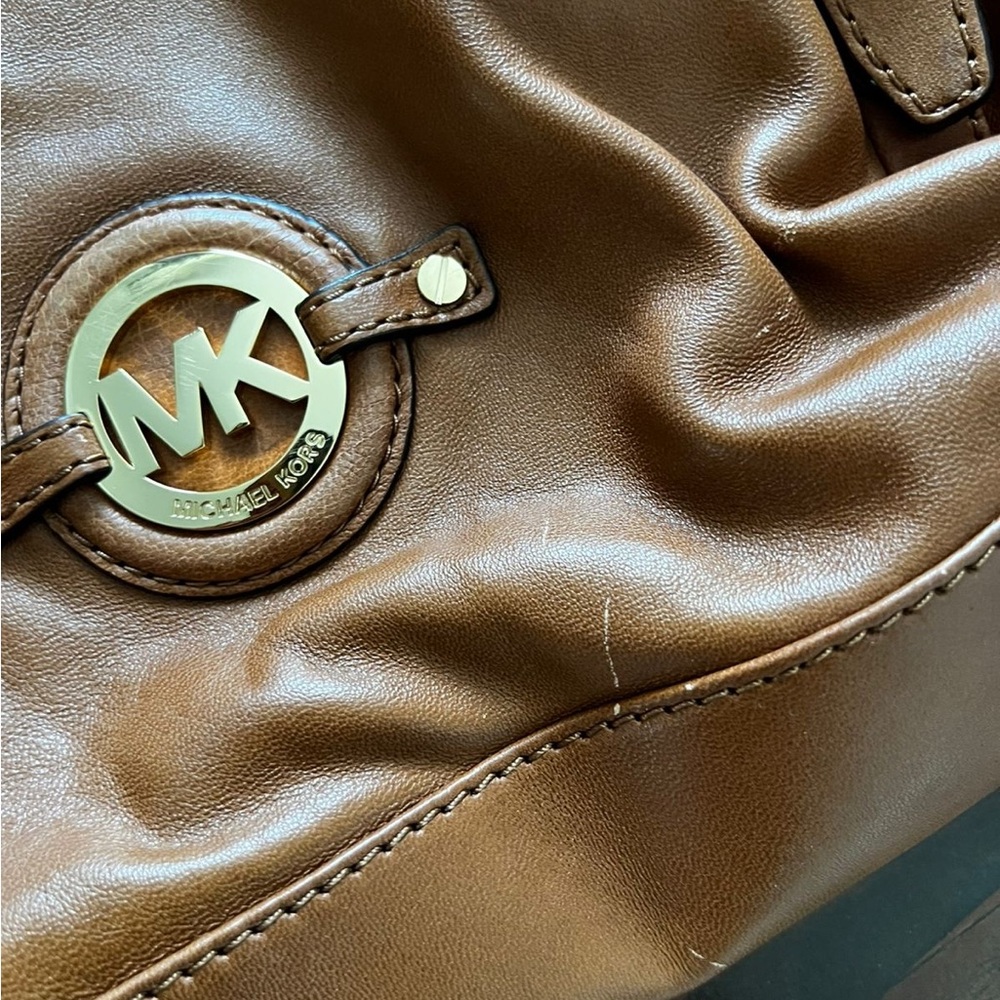 Michael Kors Brown Leather Shoulder Bag - Picture 2 of 5